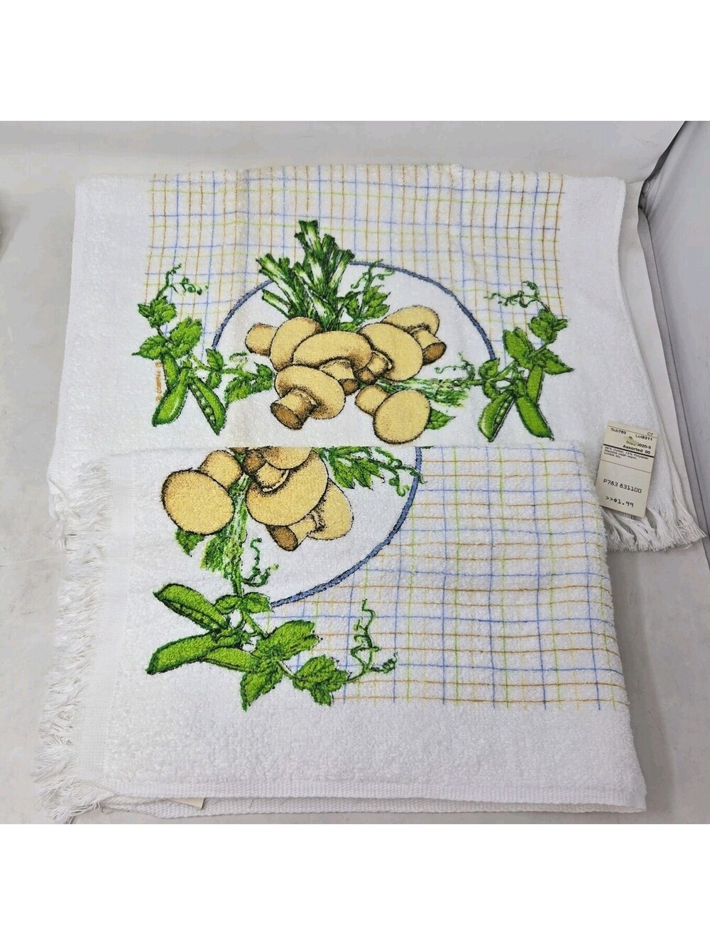 Vintage 1970’s Sears Mushroom Fringe Hand Towel Terry Cloth NWT READ